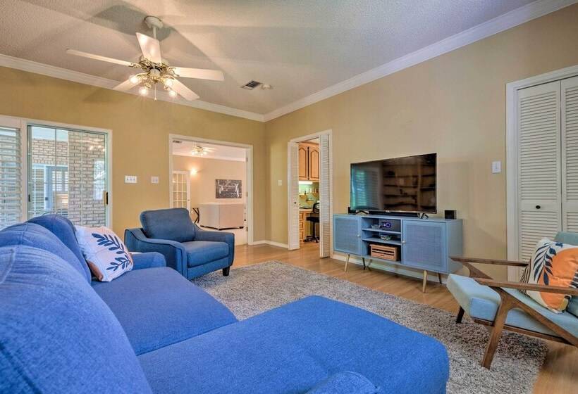 Chic Home W/ Club Access Near Bay St Louis!