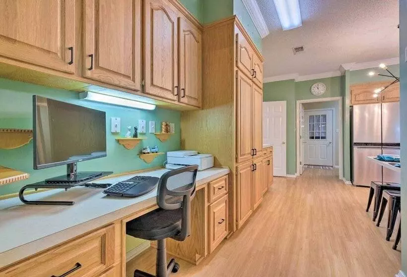 Chic Home W/ Club Access Near Bay St Louis!