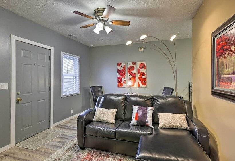 Council Bluffs Cottage: Proximity To Parks!