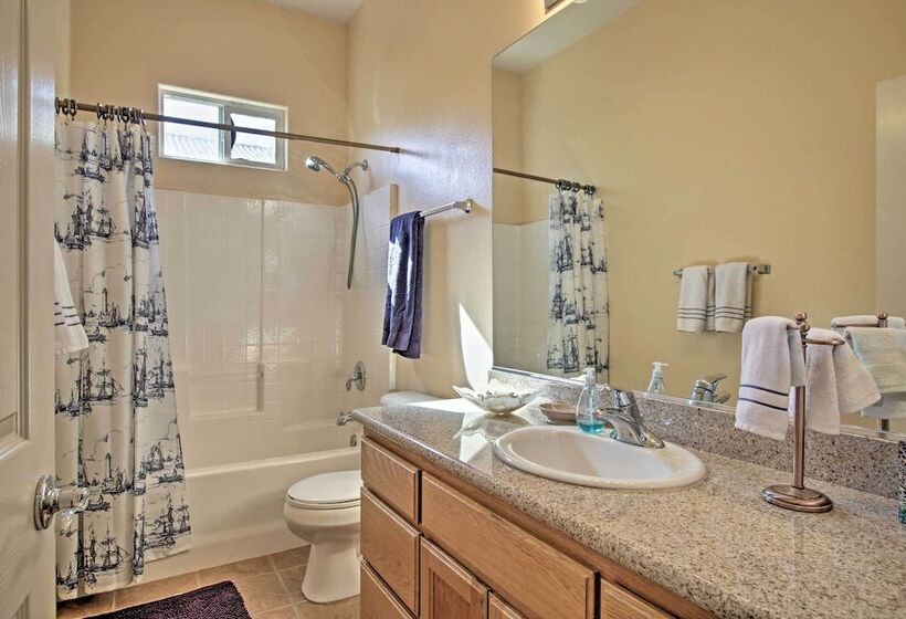 Country Club Home W/ Pool & Spa, 2 Mi To Coachella