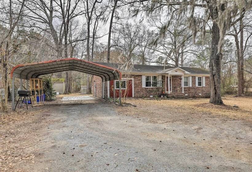 Dog Friendly House W/ Yard: Near Boat Launch!