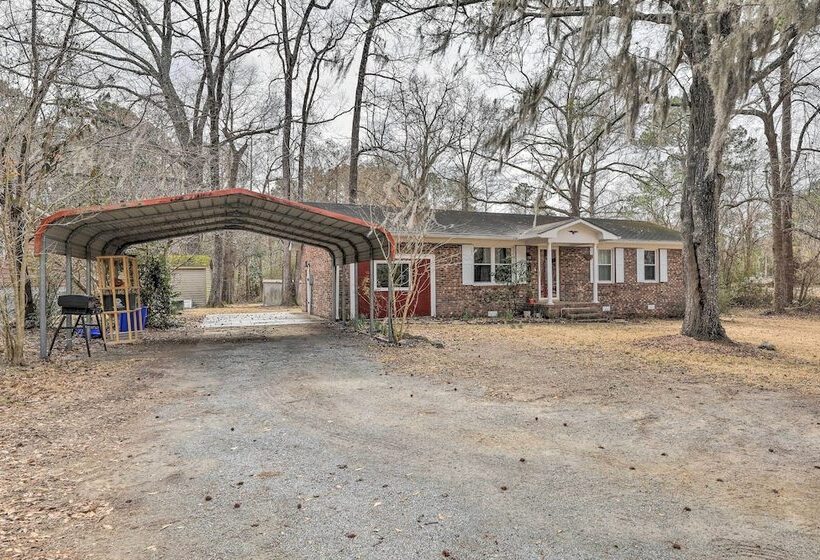 Dog Friendly House W/ Yard: Near Boat Launch!