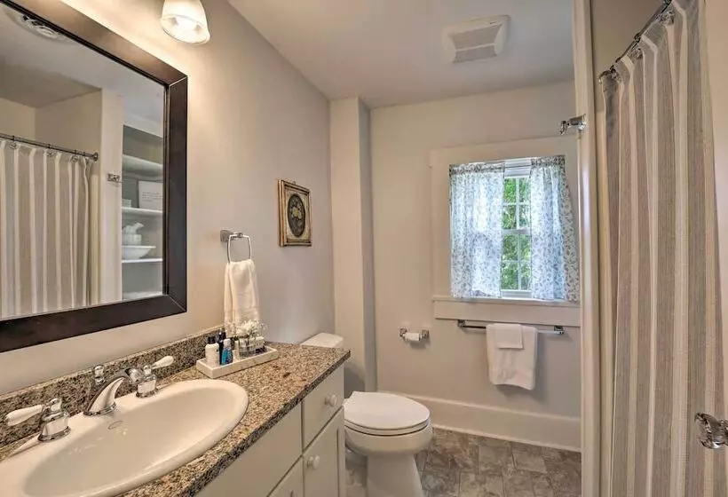 Family Friendly Retreat: Enjoy Year Round Fun