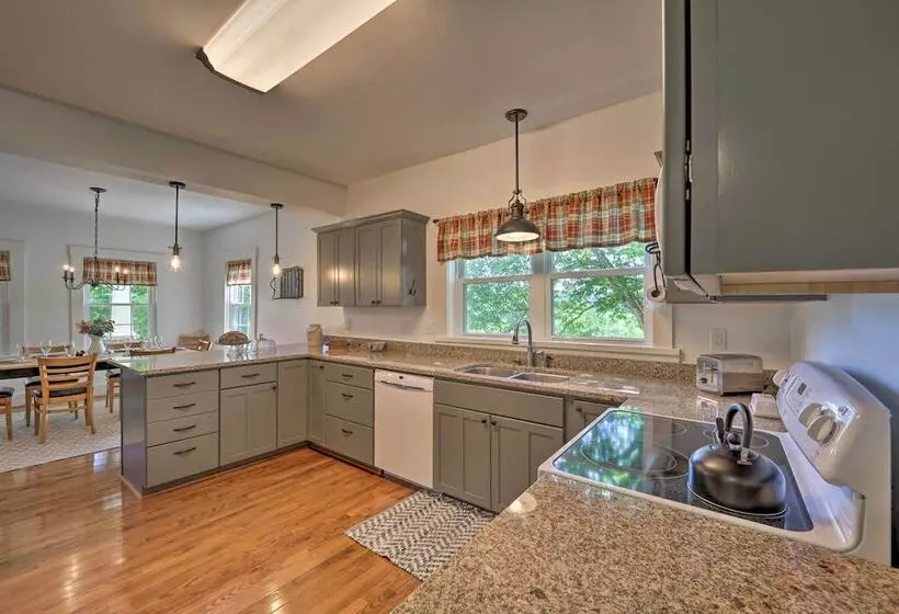 Family Friendly Retreat: Enjoy Year Round Fun