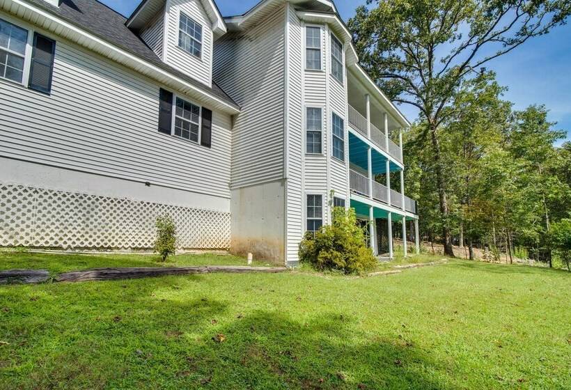 Spacious White Rivers Jewel: Fishing Haven!