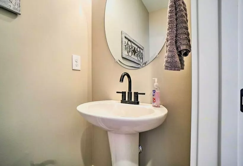 Goodlettsville Home ~ 4 Miles To Raceway!