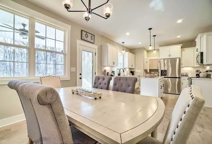 Goodlettsville Home ~ 4 Miles To Raceway!