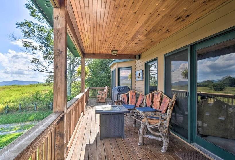 High Gravity  Banner Elk Custom Chalet W/ Views!