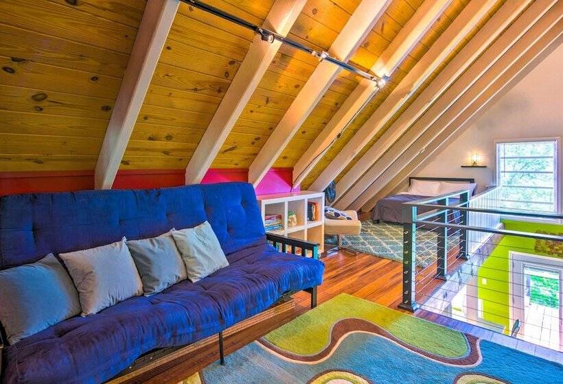 Game Room & Mountain Views: Lake Lure Retreat!
