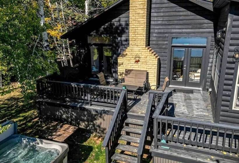 Pagosa Lakefront Home W/ Hot Tub, A/c, & Canoe!