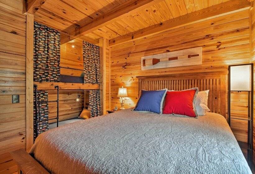 Lakefront Keowee Home W/ Dock ~ 14 Mi To Clemson