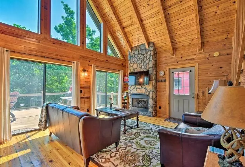 Lakefront Keowee Home W/ Dock ~ 14 Mi To Clemson