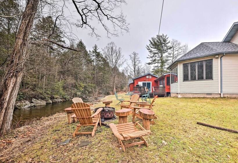 Luxe Cresco Lodge On Creek W/ Movie Theater & Deck