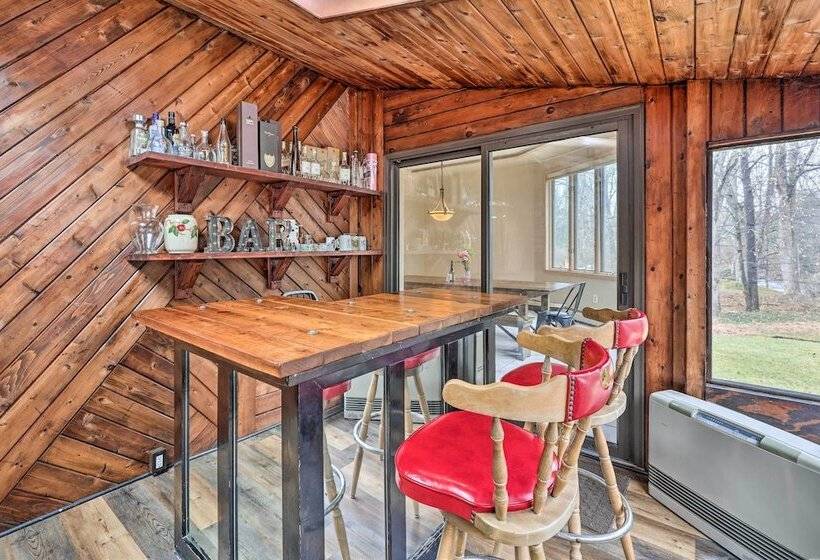 Luxe Cresco Lodge On Creek W/ Movie Theater & Deck