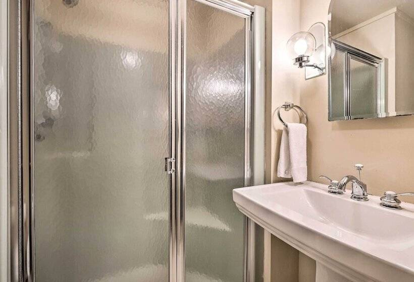 Luxe Cresco Lodge On Creek W/ Movie Theater & Deck