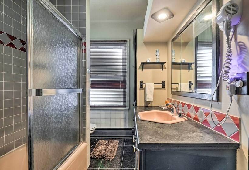 Luxe Cresco Lodge On Creek W/ Movie Theater & Deck