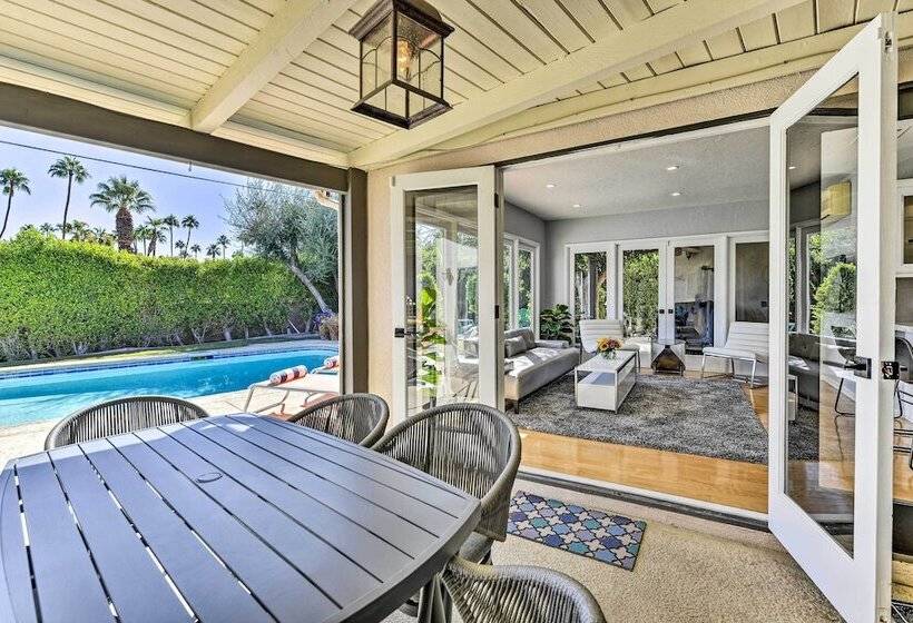 Luxe Palm Springs Home W/ Backyard Oasis!
