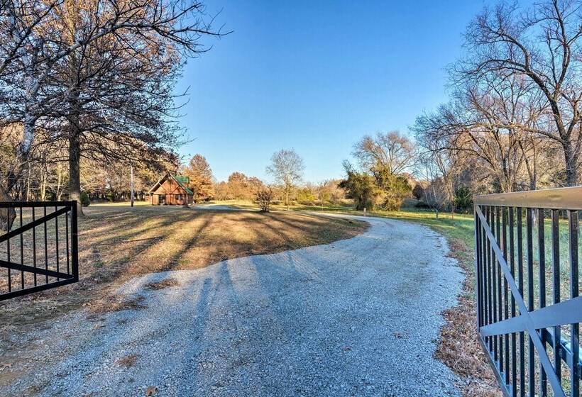 Luxury Cabin W/ Pond, Working Ranch Near Nevada