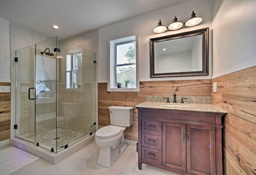 Luxury Home W/ Deck: Explore The Catskill Mtns!