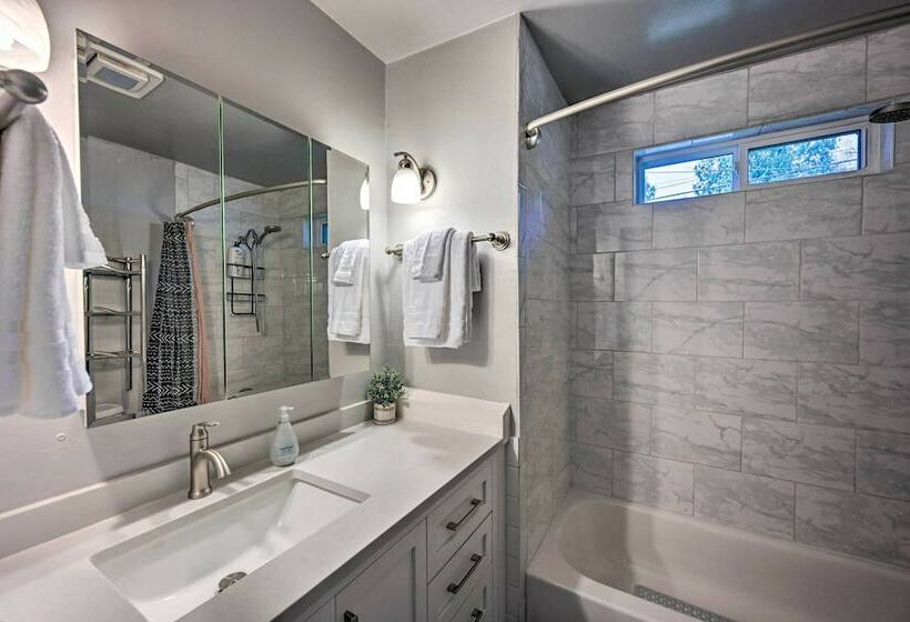 Modern Redmond Home With 2 Fireplaces & Yard!