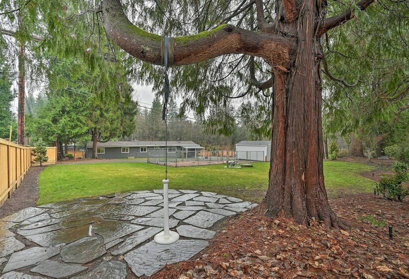 Modern Redmond Home With 2 Fireplaces & Yard!