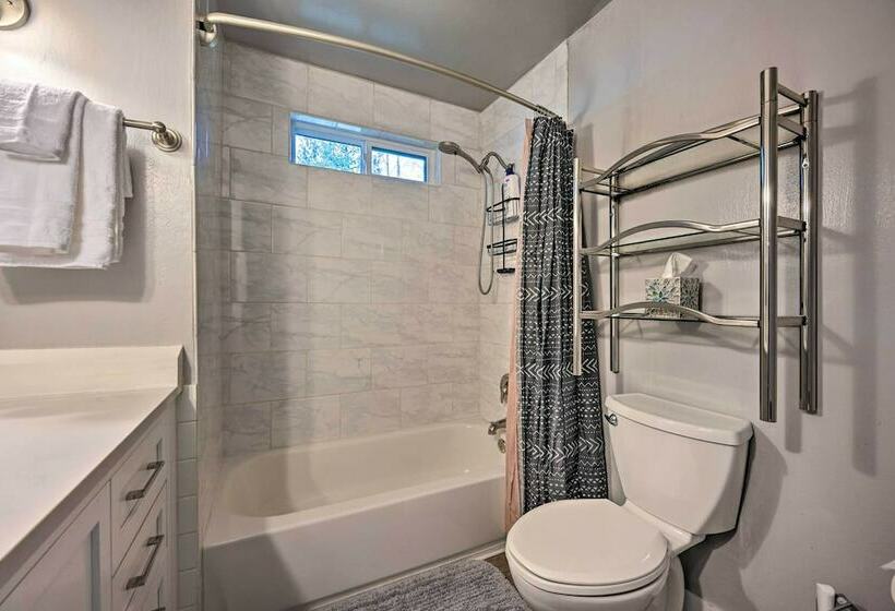 Modern Redmond Home With 2 Fireplaces & Yard!