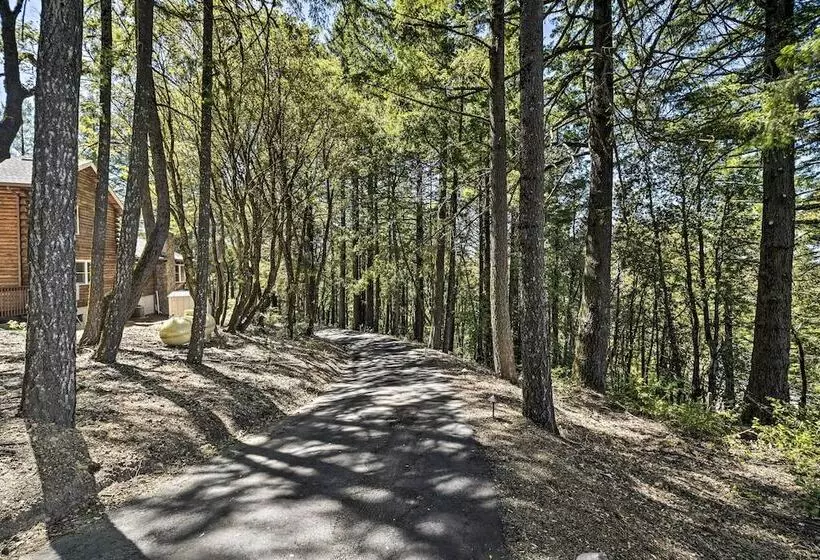 Mountain Homestead: Swim, Hike, & Camp On Site!