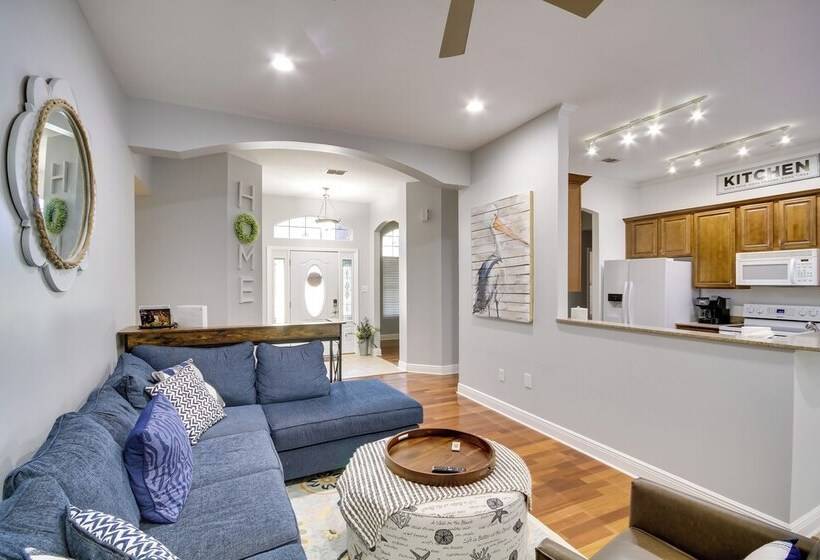 Ocean Springs Home W/ Fire Pit & Game Room!