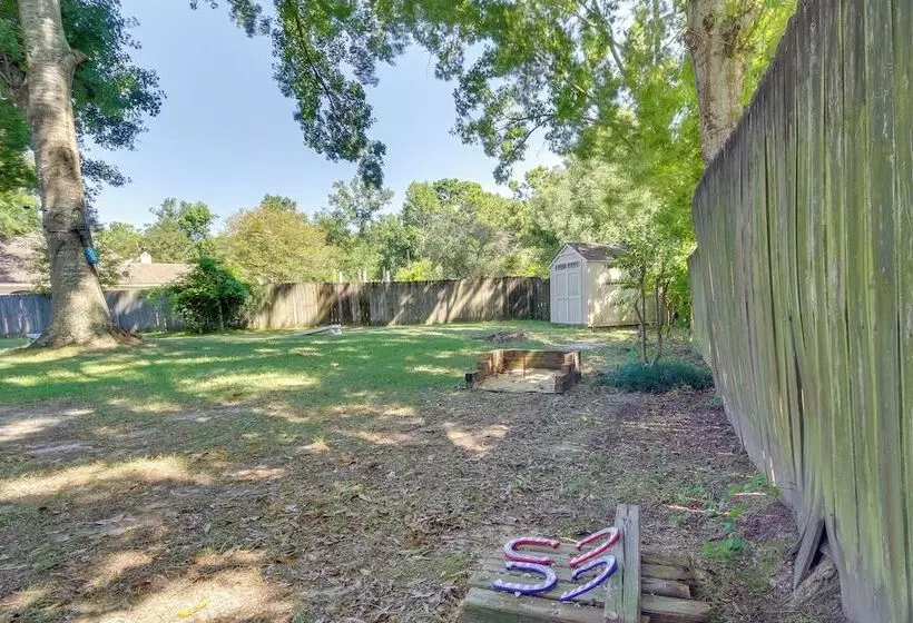 Ocean Springs Home W/ Fire Pit & Game Room!