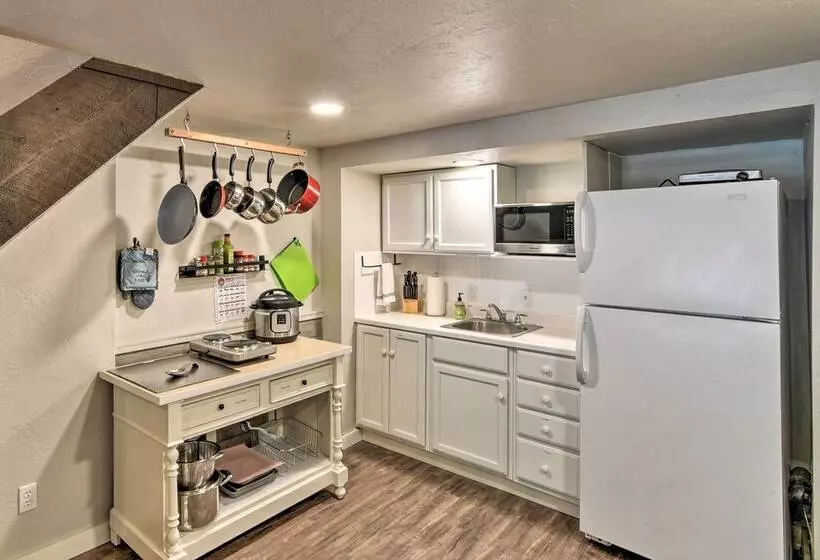 Peaceful Lake San Cristobal Cabin: Canoes Provided