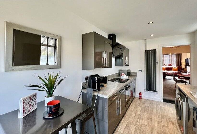 膳宿费 Johnson House