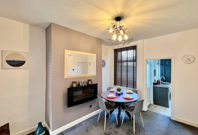 膳宿费 Johnson House