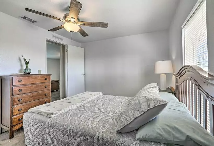 Pet Friendly Home: 10 Mi To Lake Okeechobee!