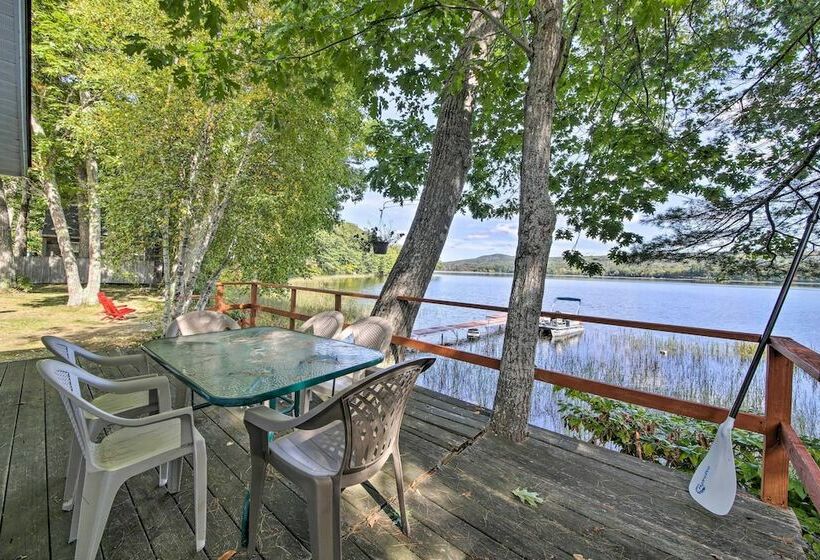 Quiet & Lovely Lakefront Cottage For Families!