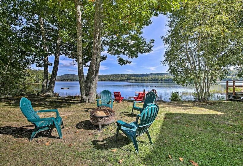 Quiet & Lovely Lakefront Cottage For Families!