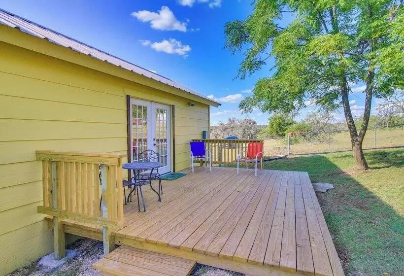 Ranch Cabin W/ Decks, 10 Mi To Fredericksburg