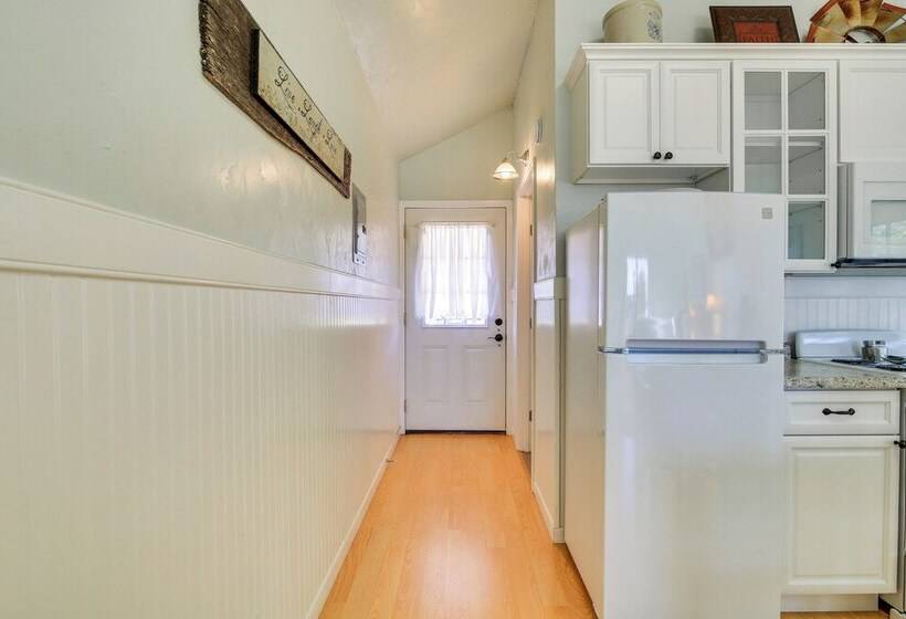 Ranch Cabin W/ Decks, 10 Mi To Fredericksburg