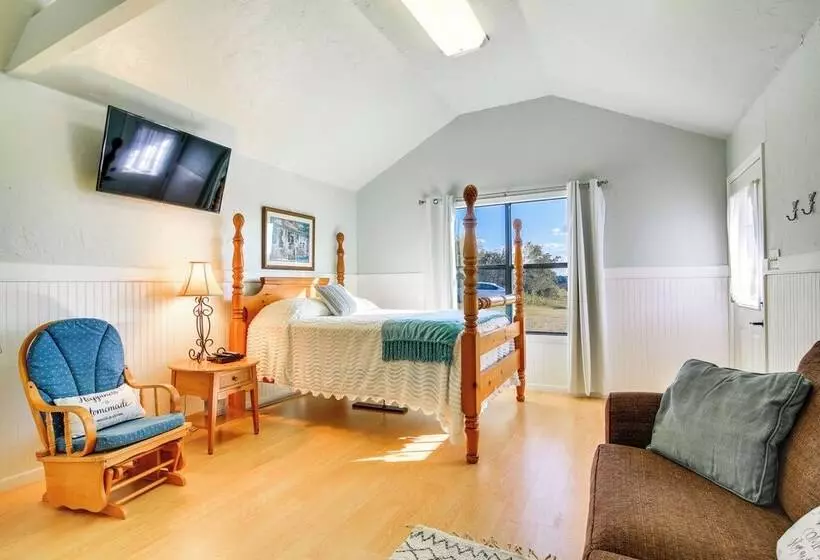 Ranch Cabin W/ Decks, 10 Mi To Fredericksburg