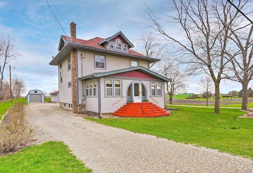 Relaxing Waterloo Retreat W/ Orchard View!