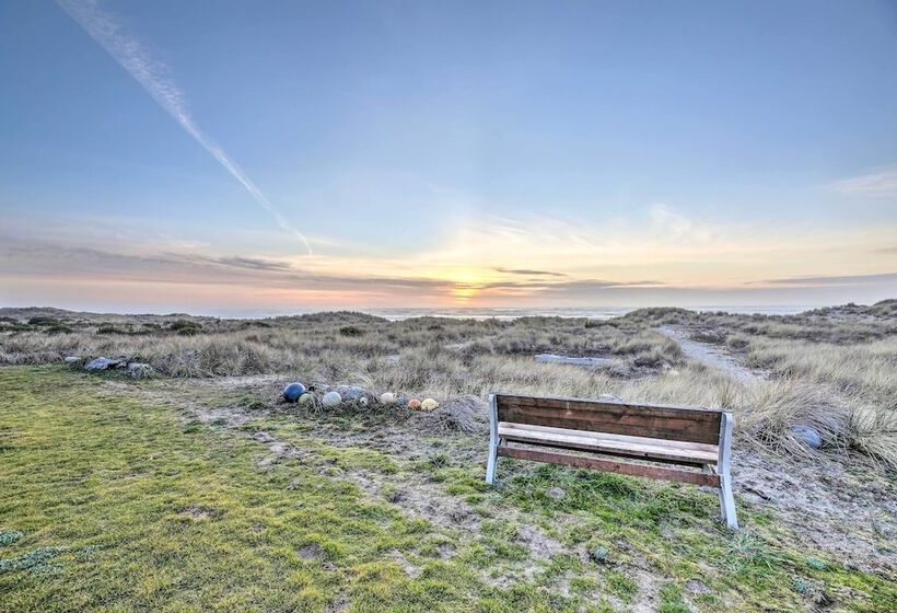 Sanderling Sea Cottages, Unit 3 W/ Private Balcony