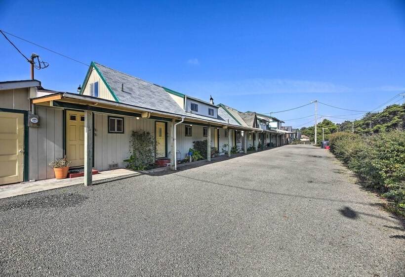 Sanderling Sea Cottages, Unit 3 W/ Private Balcony