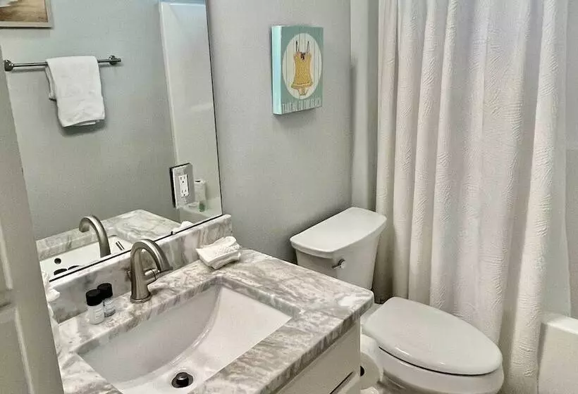 Santa Rosa Home W/ Pool Access   Half Mi To Beach!