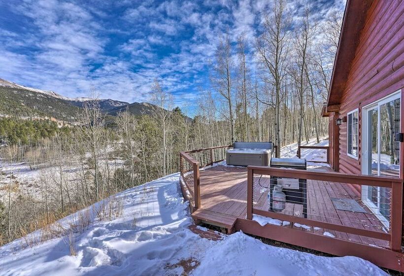 Secluded Divide Cabin W/ Hot Tub + Gas Grill!