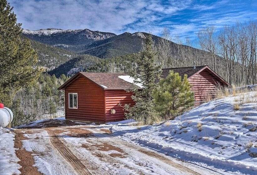 Secluded Divide Cabin W/ Hot Tub + Gas Grill!
