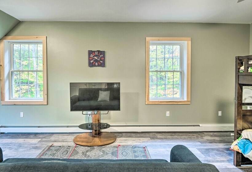 Secluded New Durham Home W/ Mtn & Lake Views!