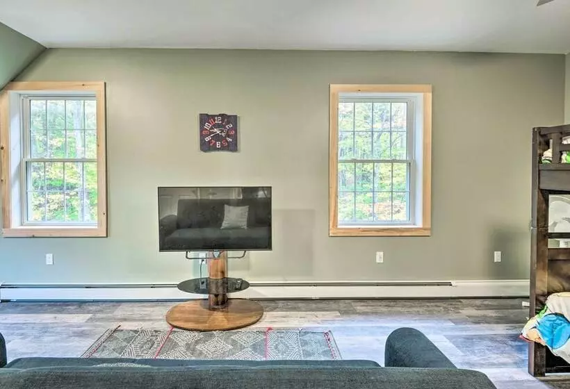 Secluded New Durham Home W/ Mtn & Lake Views!