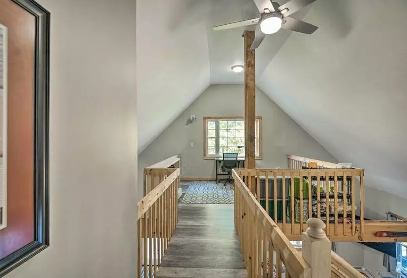 Secluded New Durham Home W/ Mtn & Lake Views!