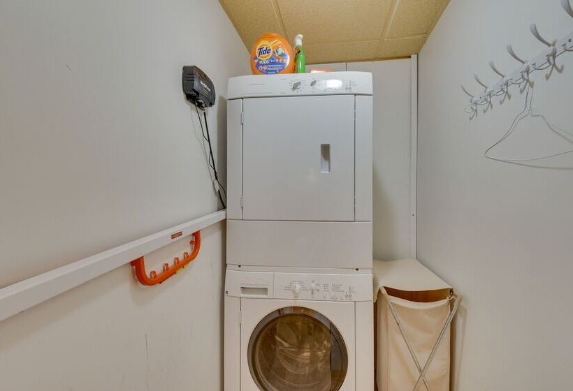 Beautiful Lake Keowee Home W/ Boat Dock & Fire Pit