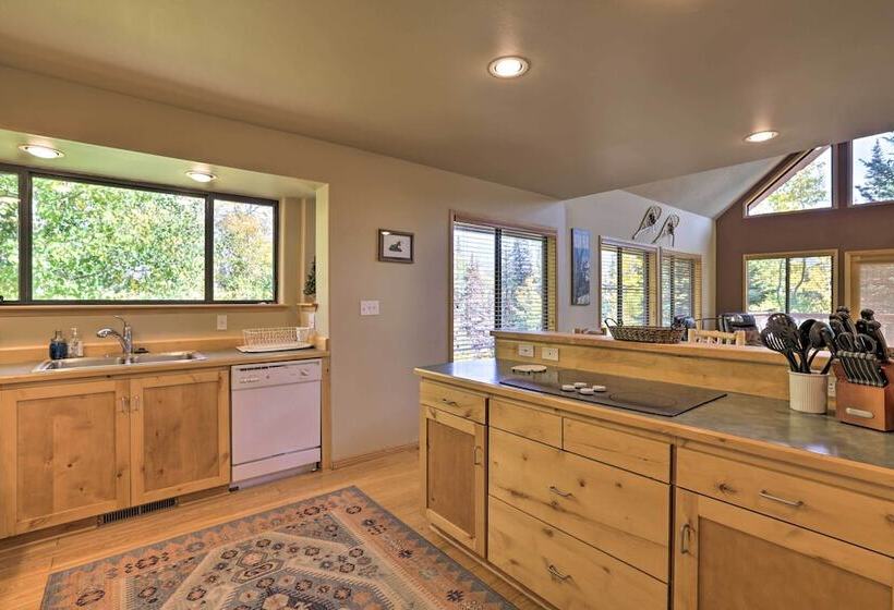 Ski In/ski Out Cabin: Lift To Brian Head Resort!