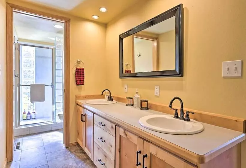 Ski In/ski Out Cabin: Lift To Brian Head Resort!